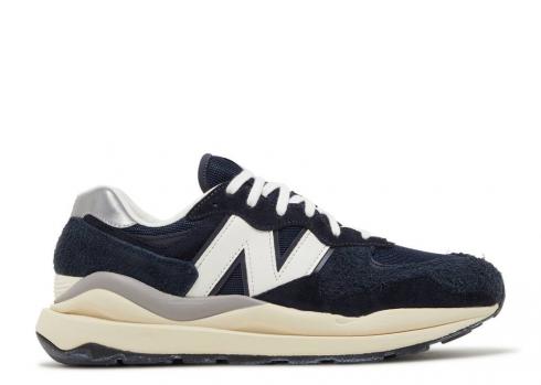 New Balance 57 40 Eclipse Sea Salt Black M5740VLB