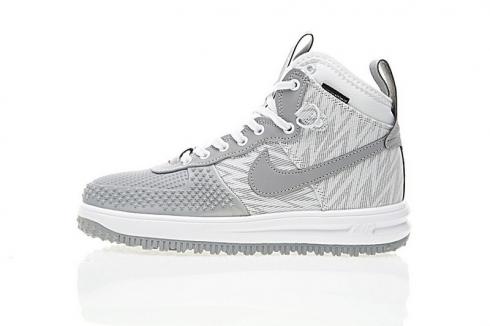 grey nike duck boots
